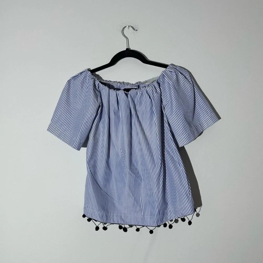 Style envy off shoulder striped blue/white blouse size S
